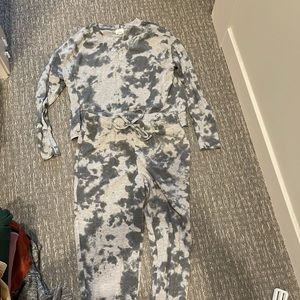 Cozie by Pink Rose crewneck and joggers fleece set. Size S